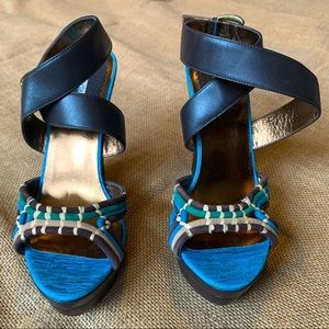 Charles David wedges